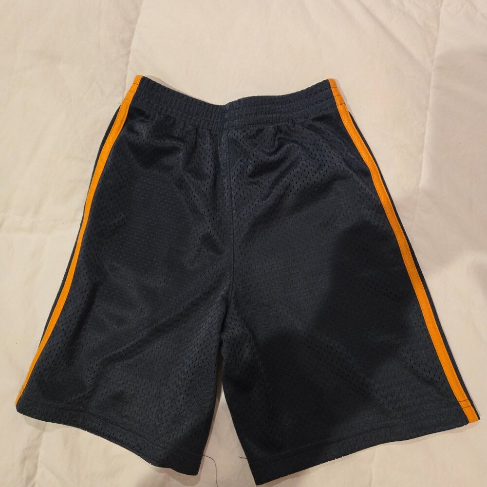 ADIDAS BOYS SHORTS - Picture 3 of 4